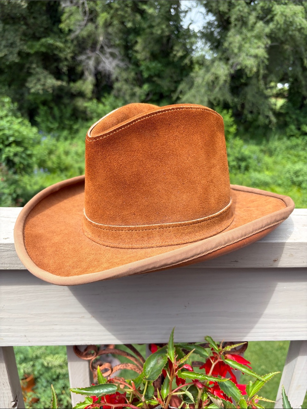 VTG Skully by Henshel St. Louis Suede And Leather Rusty Brown Cowboy Hat